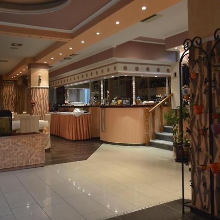 Artemis Aparthotel Paralía Екстериор снимка